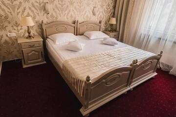 Фото номера Одноместный номер Отель Hotel Brilliant Meses г. Залэу 2